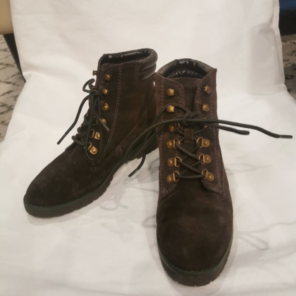 Ralph Lauren Suede Boots